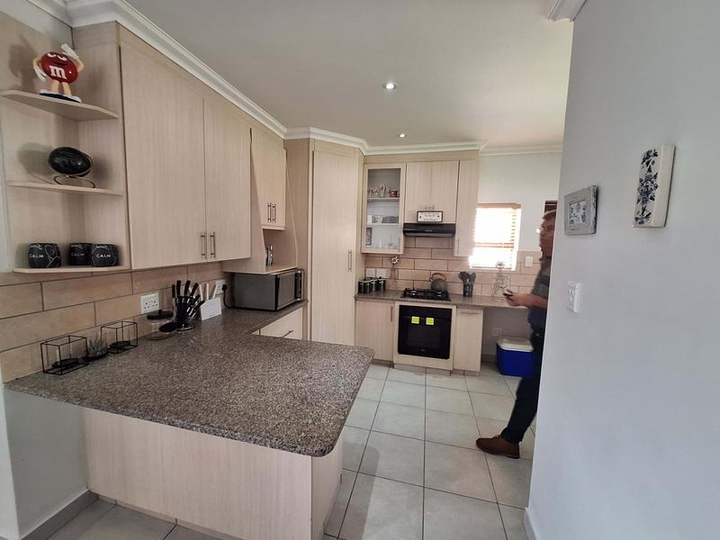 3 Bedroom Property for Sale in Seemeeu Park Western Cape